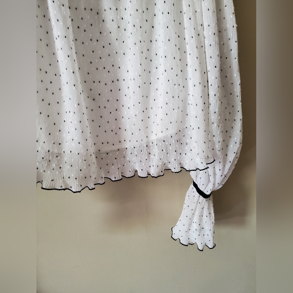 Alice McCall Picture This Blouse Crepe Pleated Cold Off Shoulder Size 4 - Picture 5 of 8